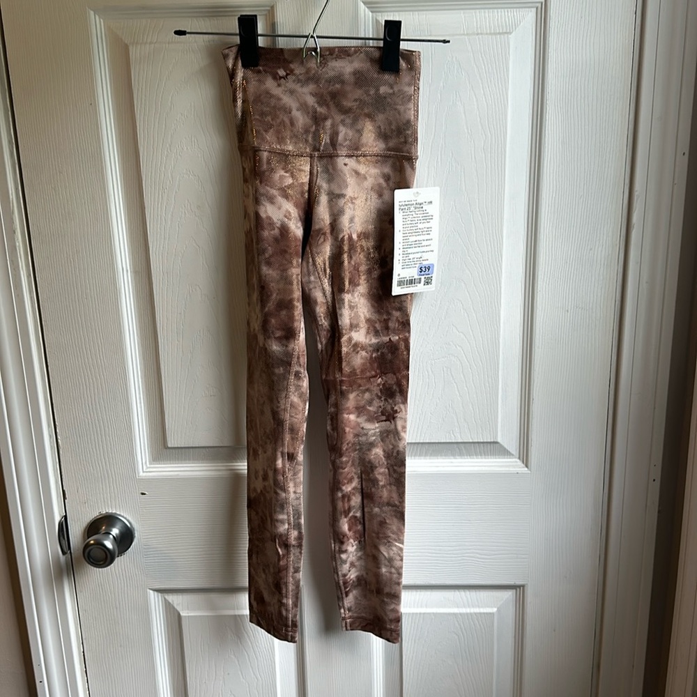 NWT. Lululemon Align HR Pant 25 Shine Color Code DYM8